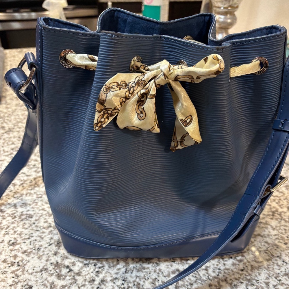 Vintage blue drawstring